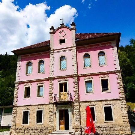 La Casa Del Popolo Hotell Prato Carnico Eksteriør bilde