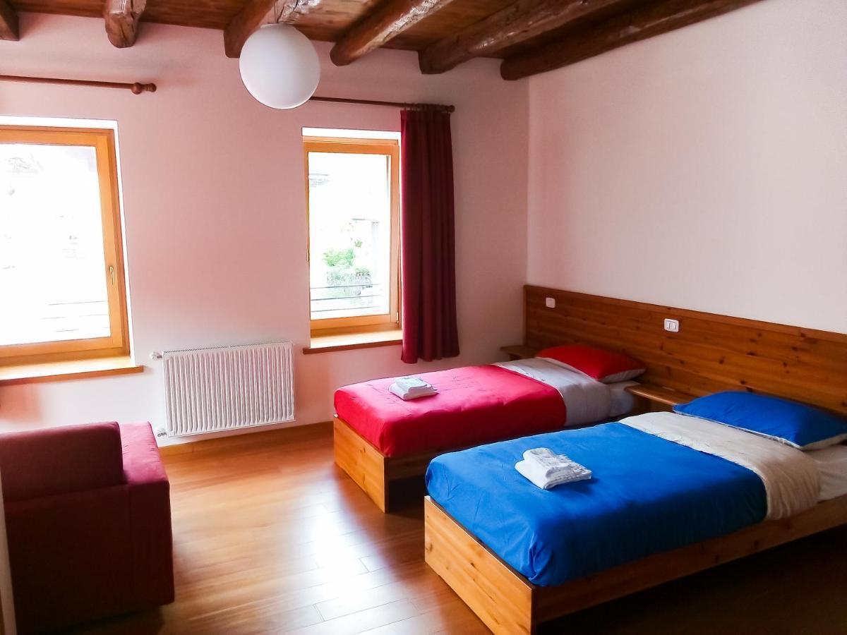 La Casa Del Popolo Hotell Prato Carnico Eksteriør bilde